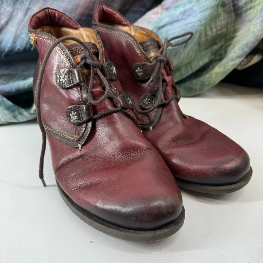 Pikolinos Le Mans Red leather ankle bootie lace up shoes size 41